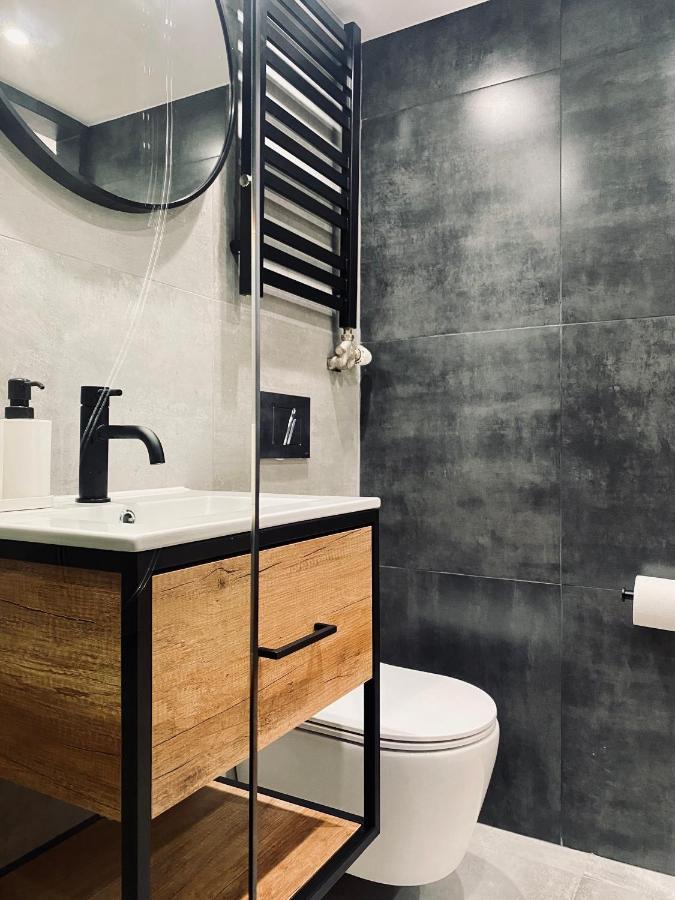 Apartment Premium Jacuzzi For Couples, Old Town Krakow Dış mekan fotoğraf