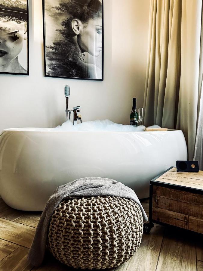Apartment Premium Jacuzzi For Couples, Old Town Krakow Dış mekan fotoğraf