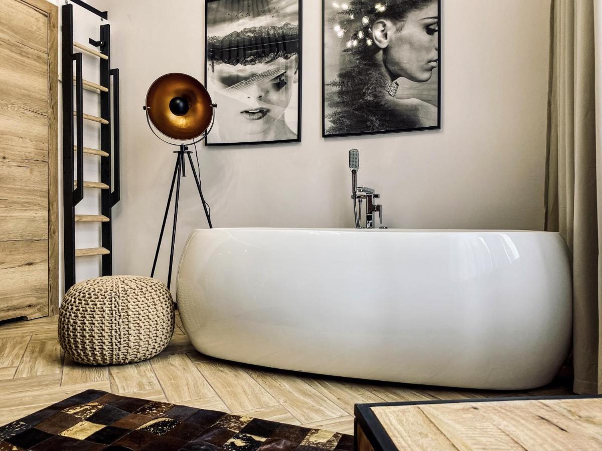 Apartment Premium Jacuzzi For Couples, Old Town Krakow Dış mekan fotoğraf